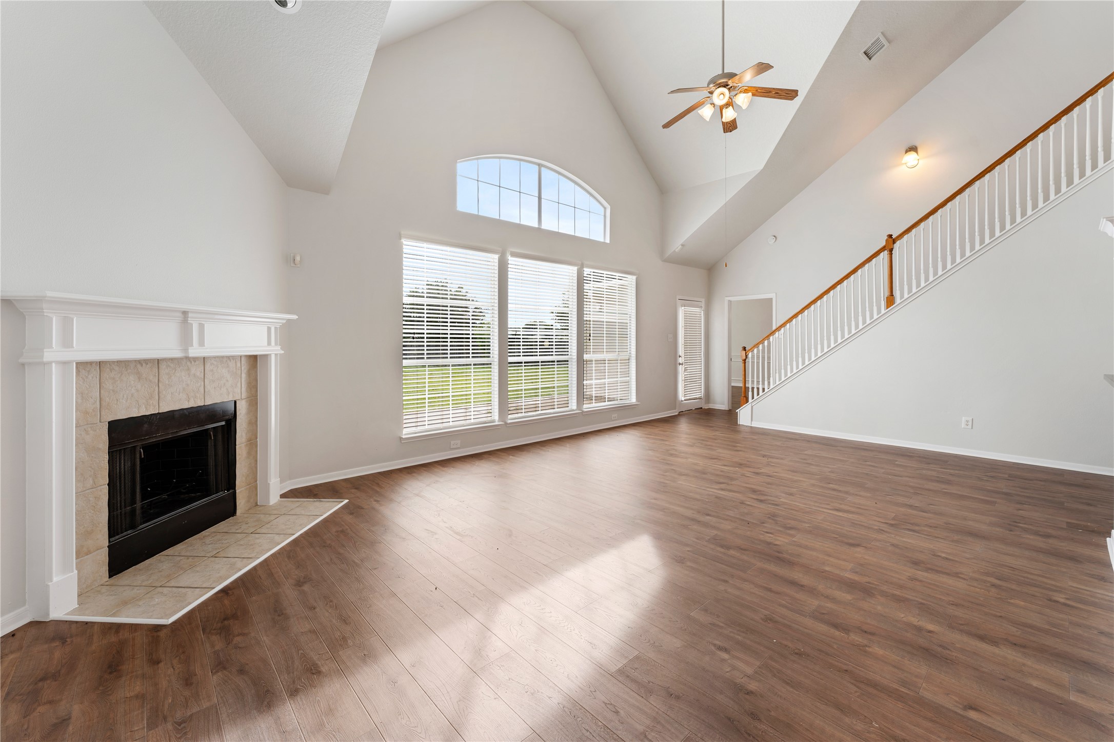 21915 Sunvolt Court Property Photo 15