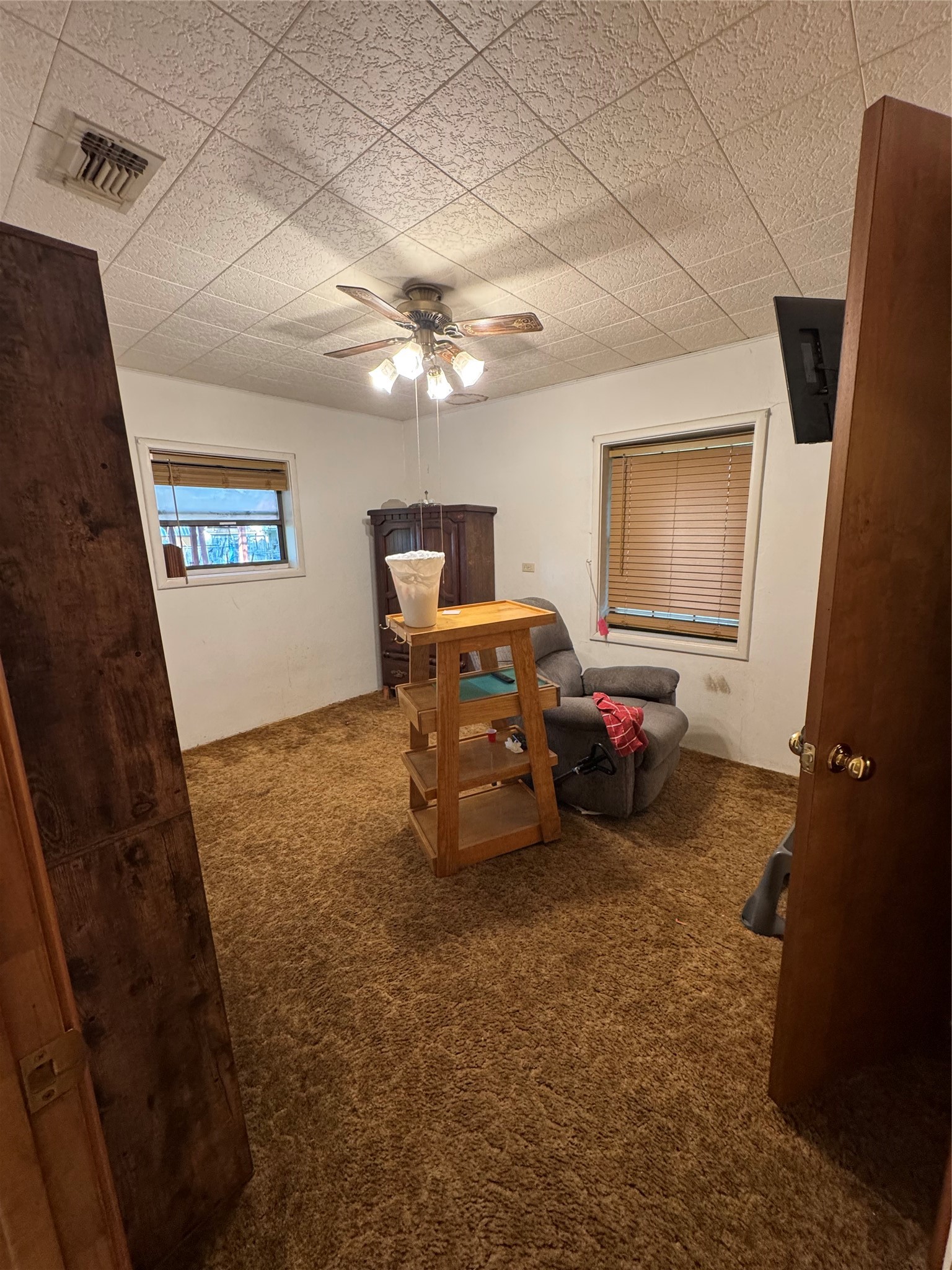 212 E Elizabeth Avenue Property Photo 19