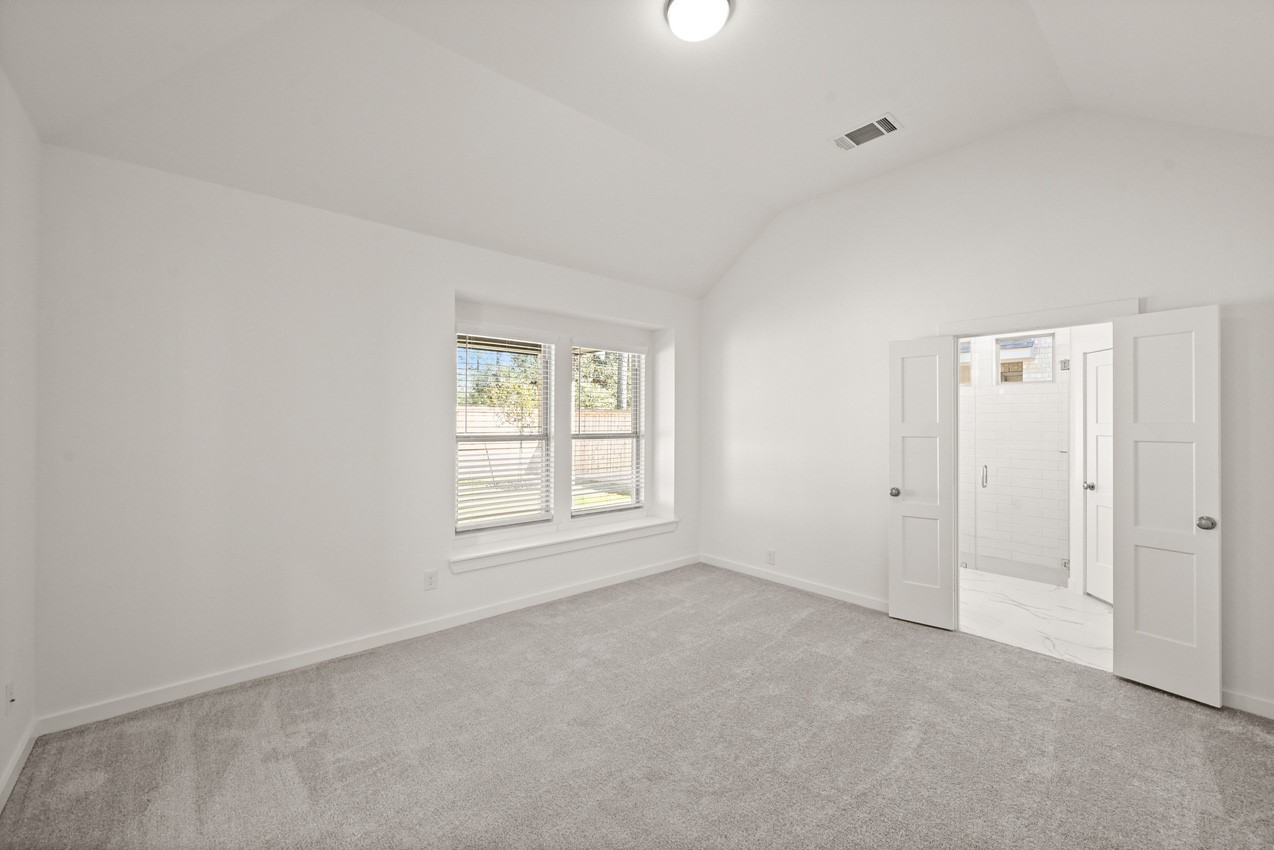 26409 East Skylight Brook Circle Property Photo 9