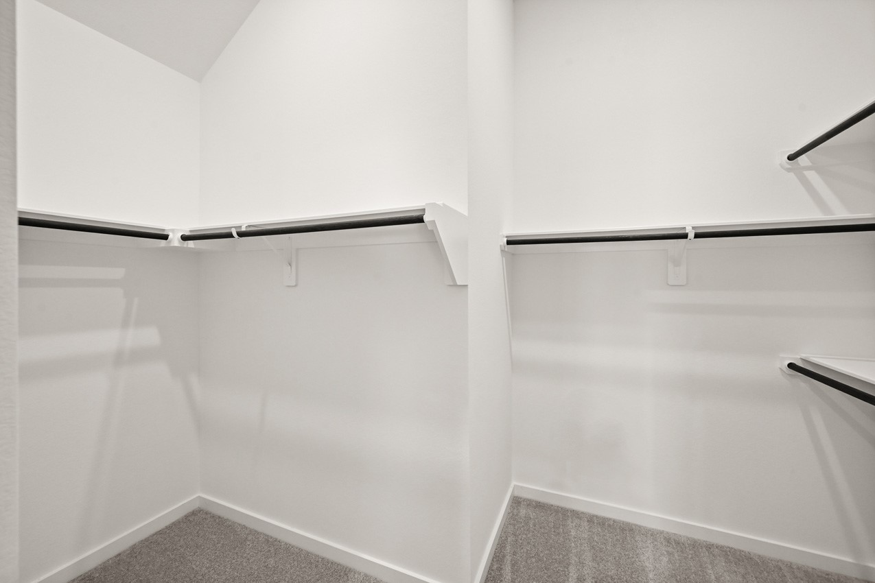 26409 East Skylight Brook Circle Property Photo 13