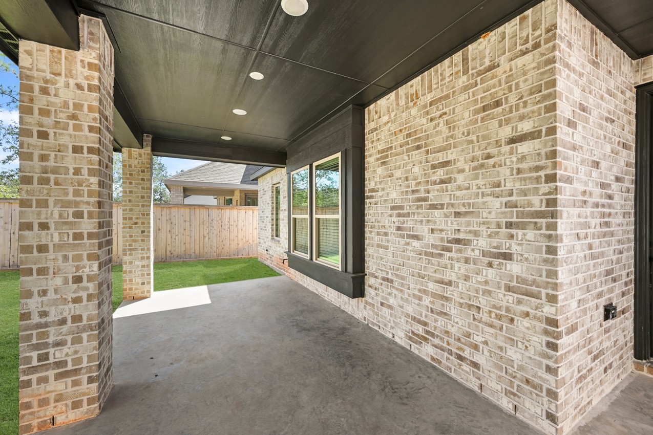 26409 East Skylight Brook Circle Property Photo 17