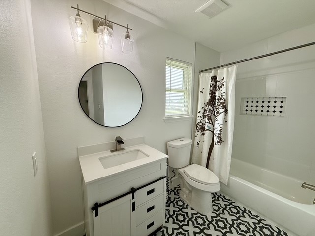 3419 Southdown Drive Property Photo 27