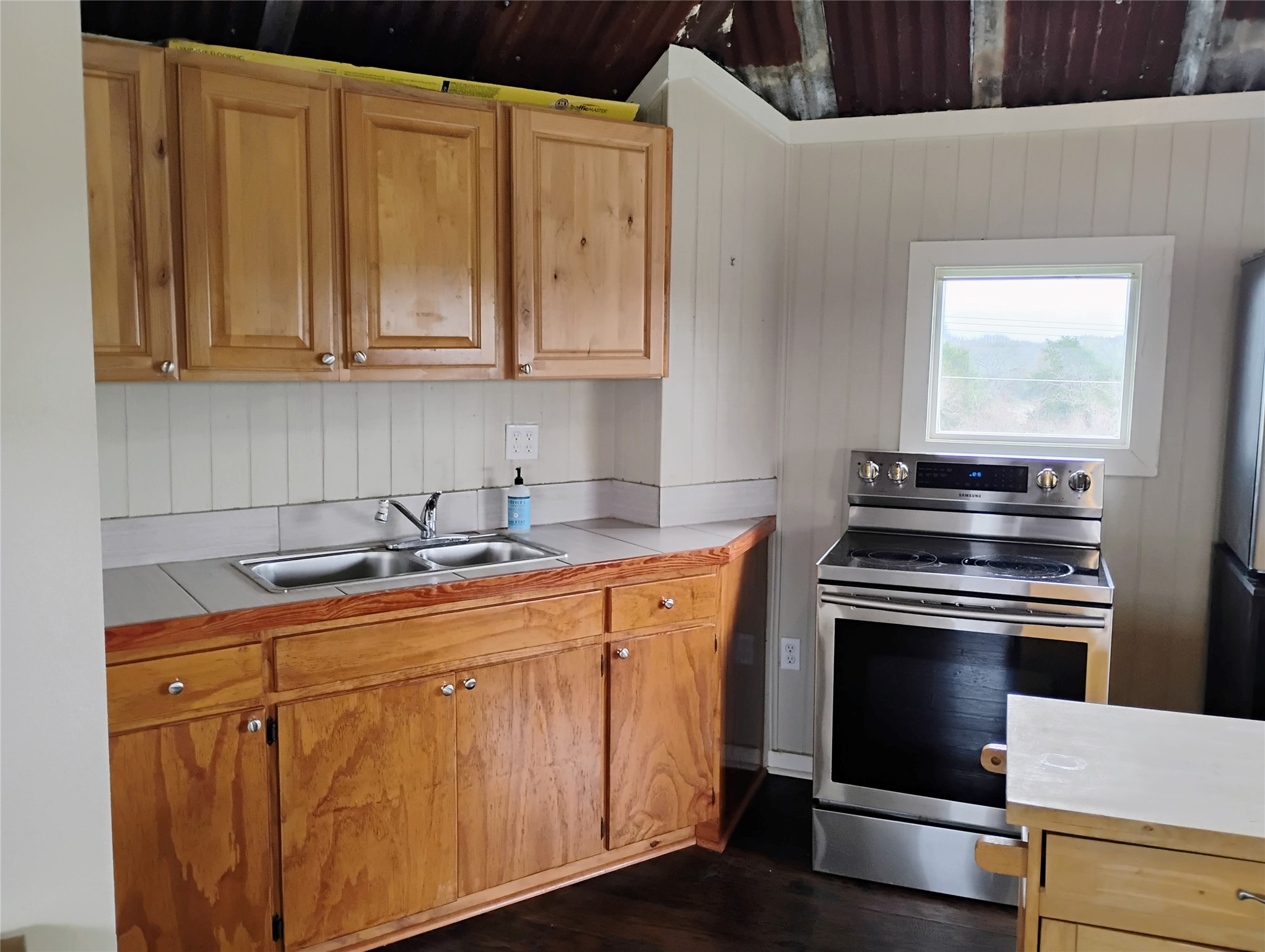 6759 Highway 105 - 4th Floor Property Photo 1