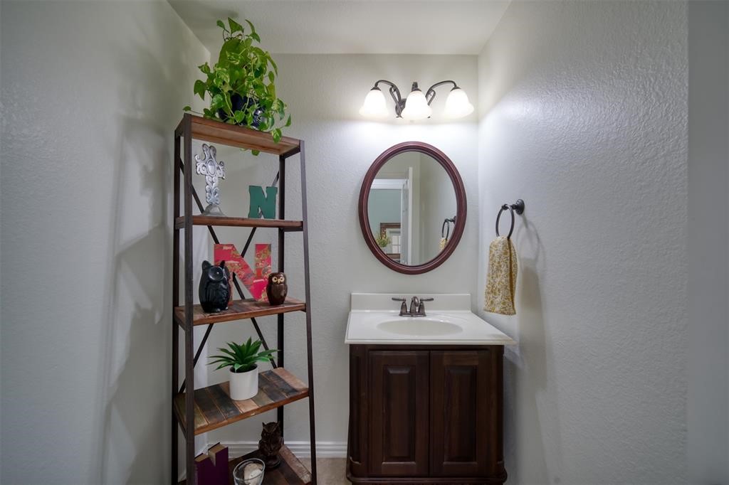 203 N Vershire Circle Property Photo 6