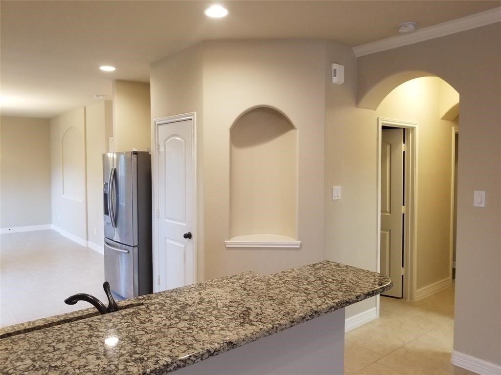 2039 Beacon Chase Ct Property Photo 6