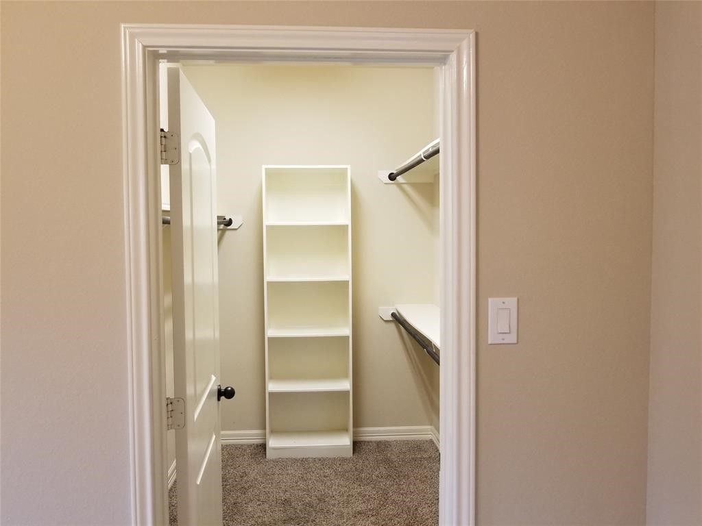 2039 Beacon Chase Ct Property Photo 16