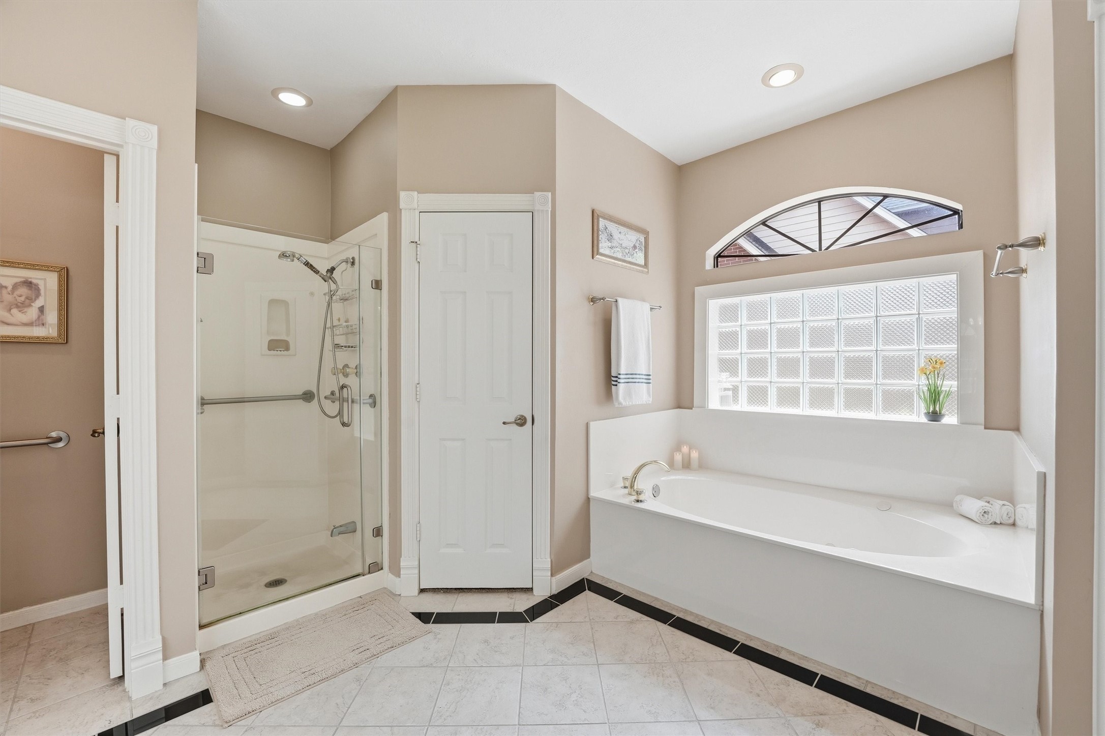 2 #a Wellington Lane Property Photo 23