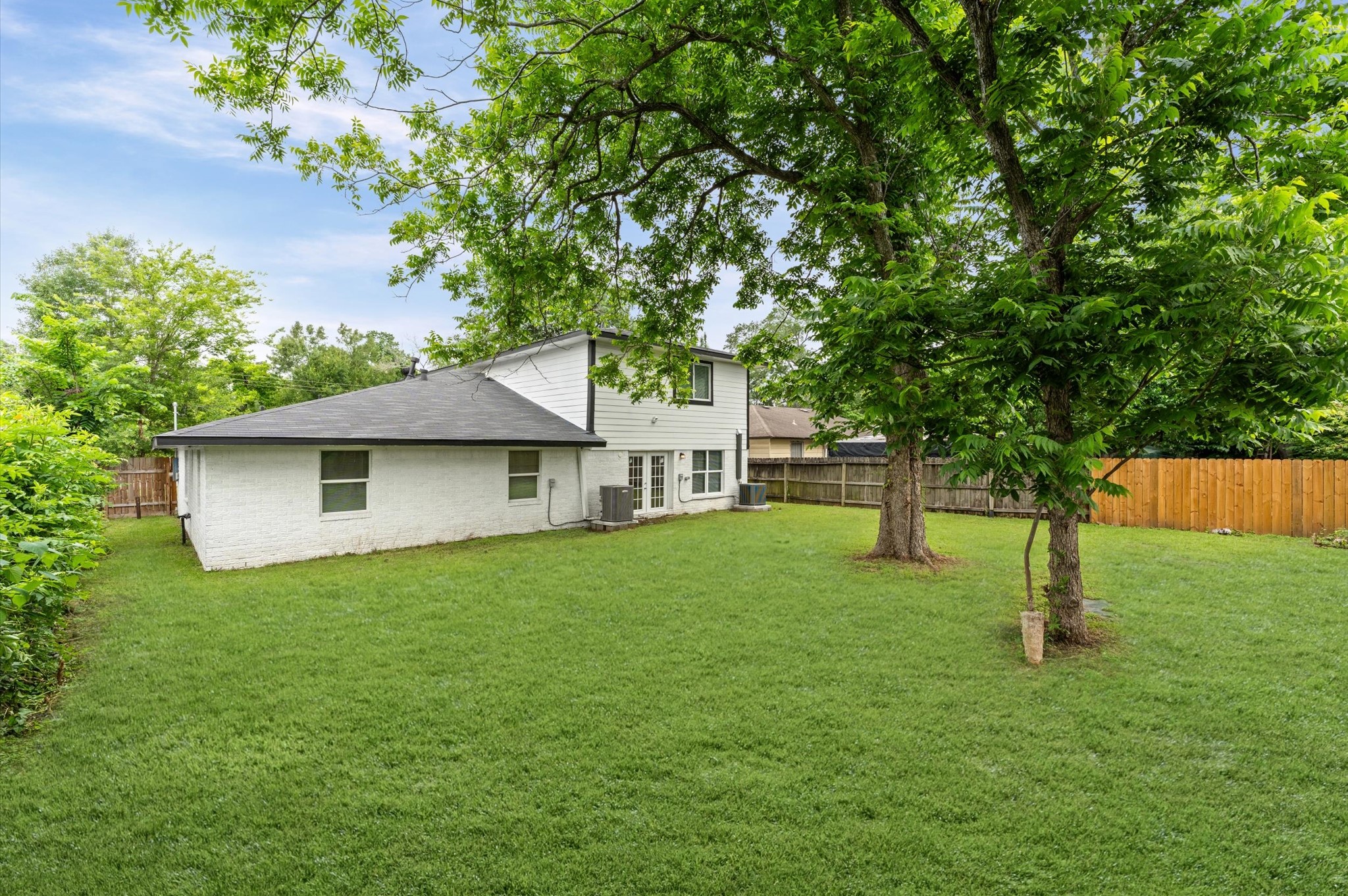 10402 Wicklowe Street Property Photo 25