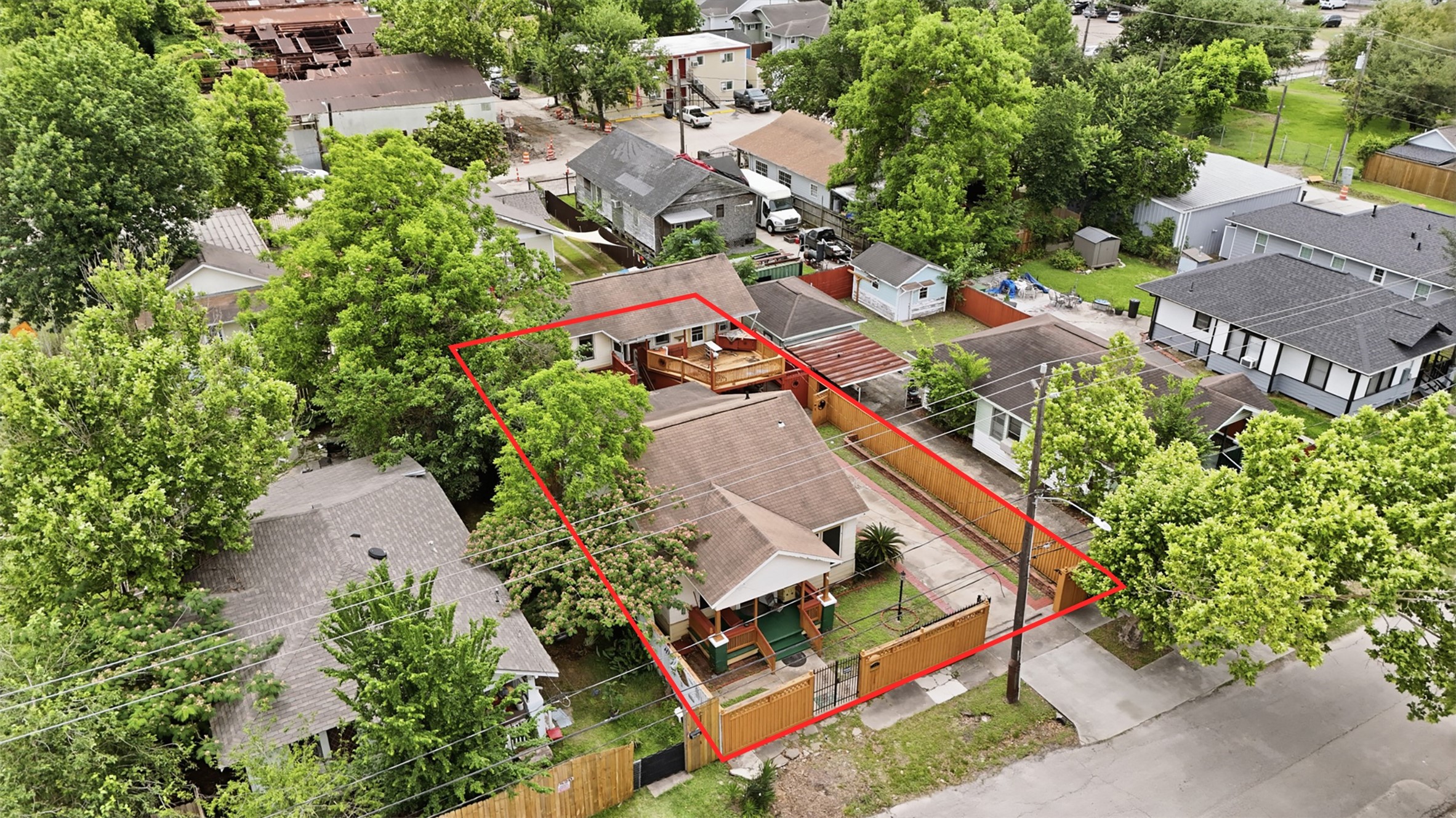 516 Everton Street Property Photo 2