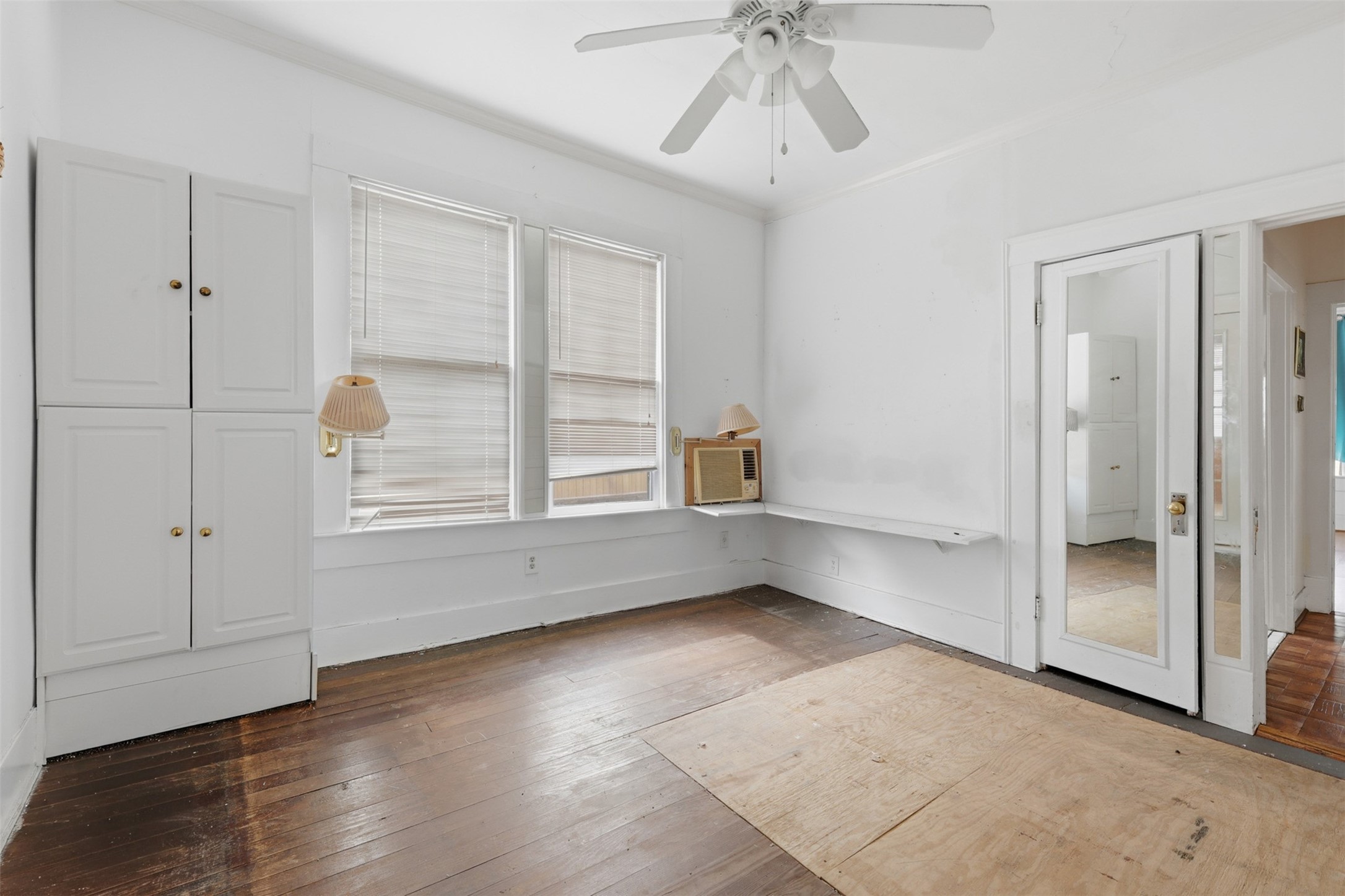 516 Everton Street Property Photo 8