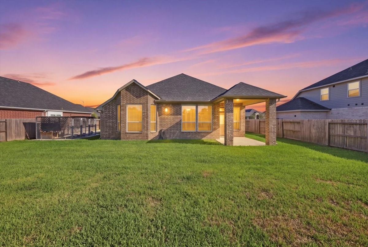 12031 Champions Forest Drive Property Photo 6