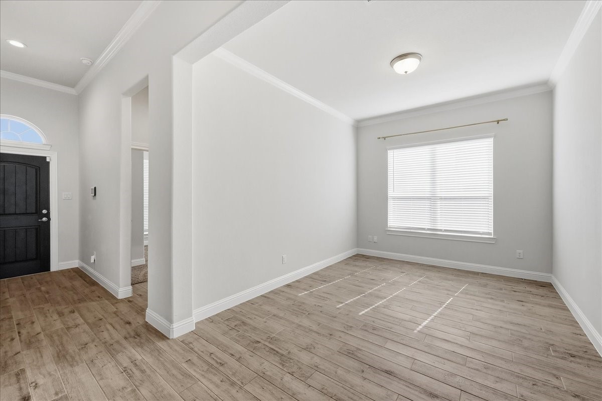 12031 Champions Forest Drive Property Photo 8