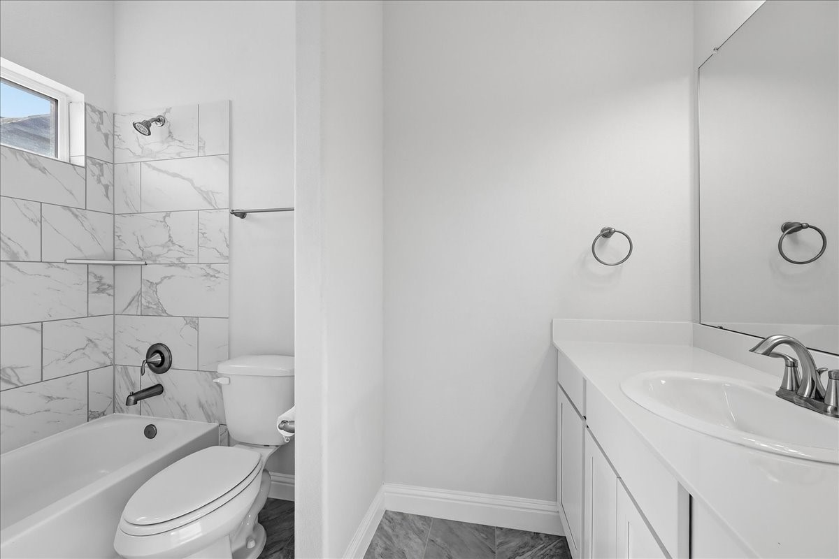 12031 Champions Forest Drive Property Photo 34