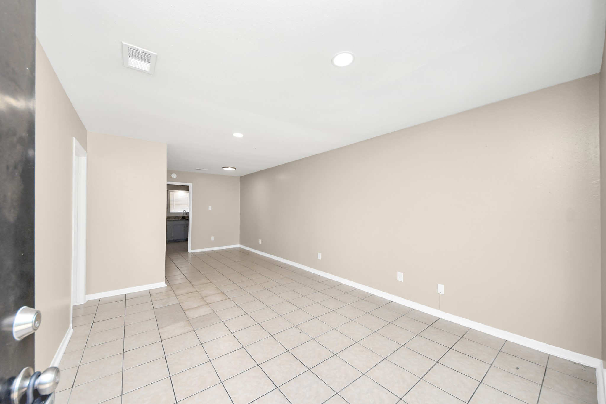 1736 Crestdale Drive 8 Property Photo 3