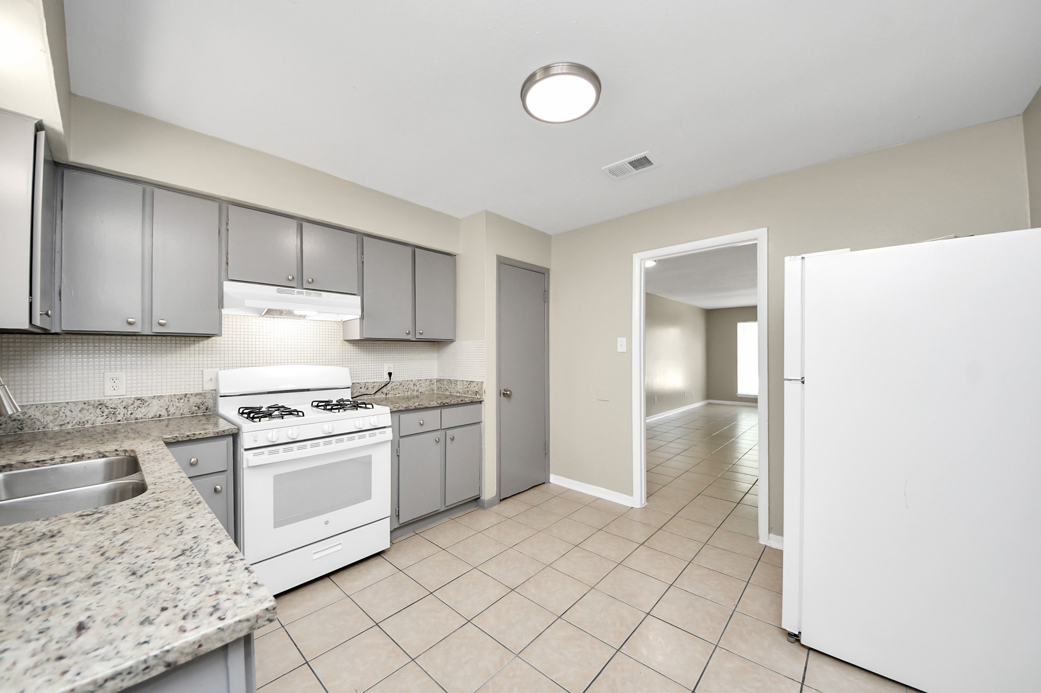 1736 Crestdale Drive 8 Property Photo 12