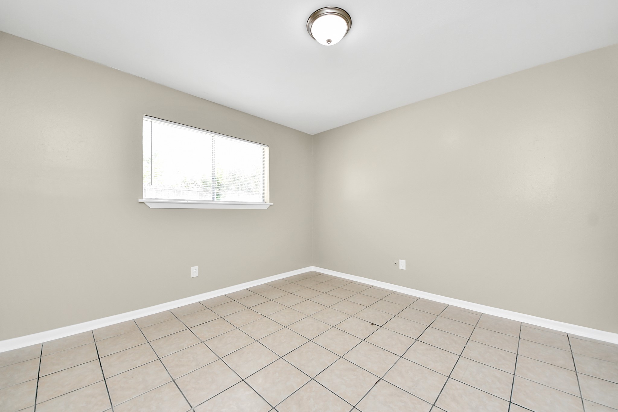 1736 Crestdale Drive 8 Property Photo 15