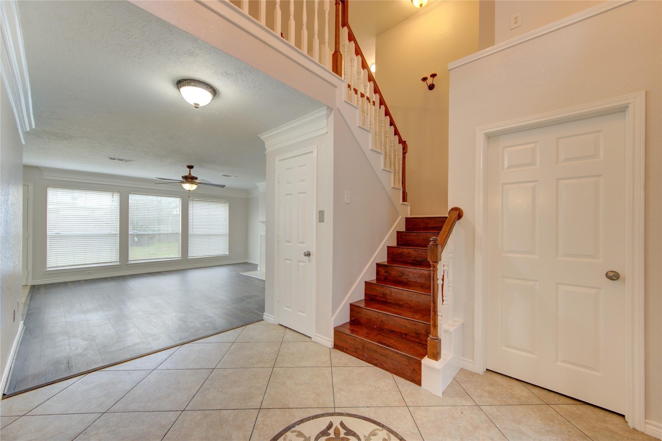 14123 Torrey Forest Drive Property Photo 5