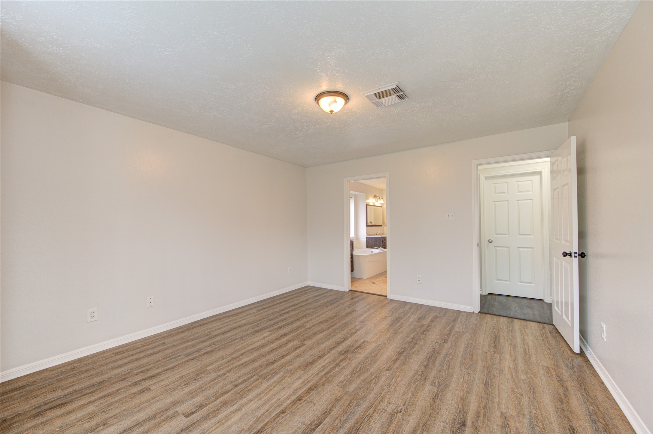 14123 Torrey Forest Drive Property Photo 27