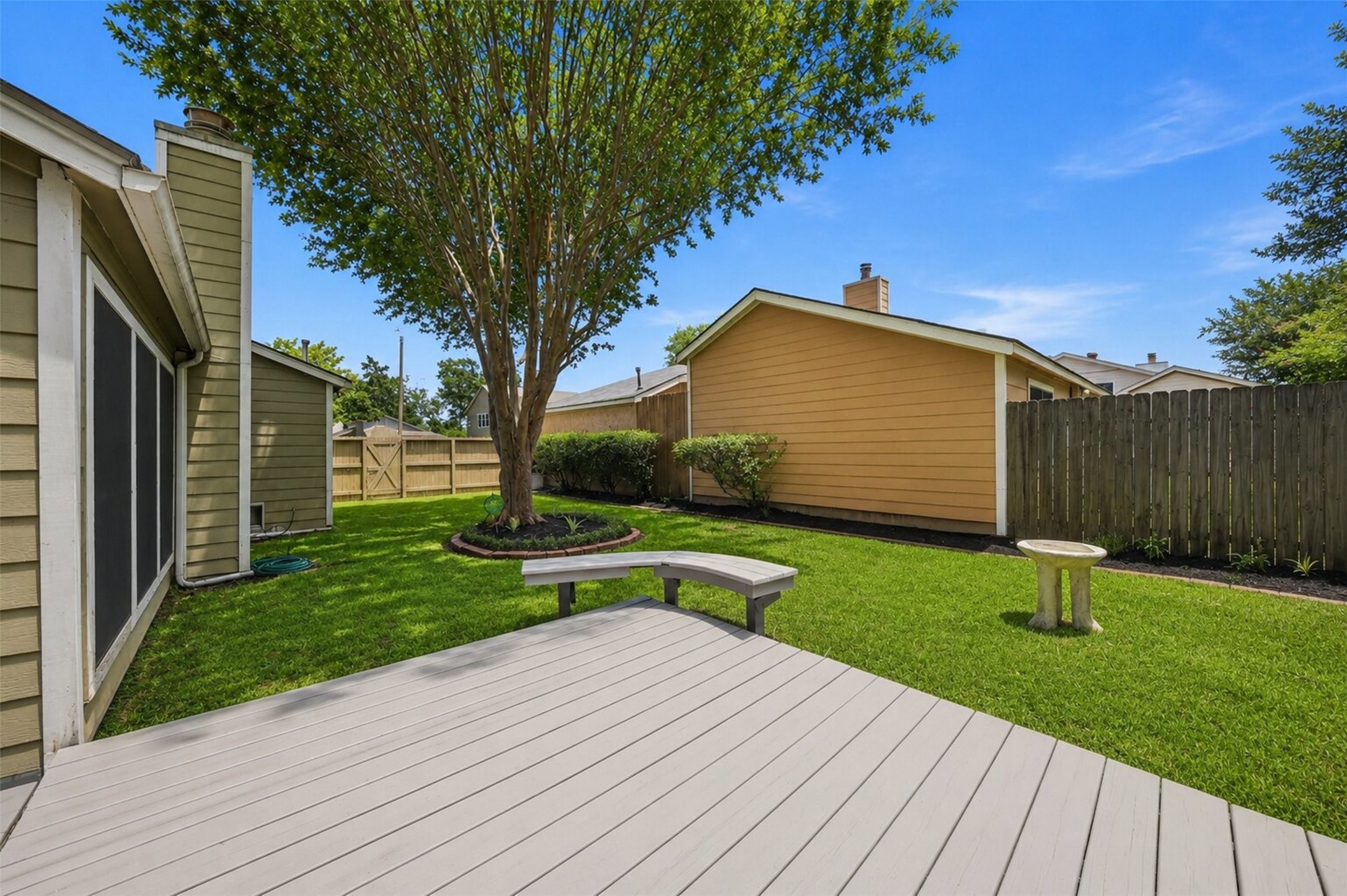 7518 Alcomita Drive Property Photo 11