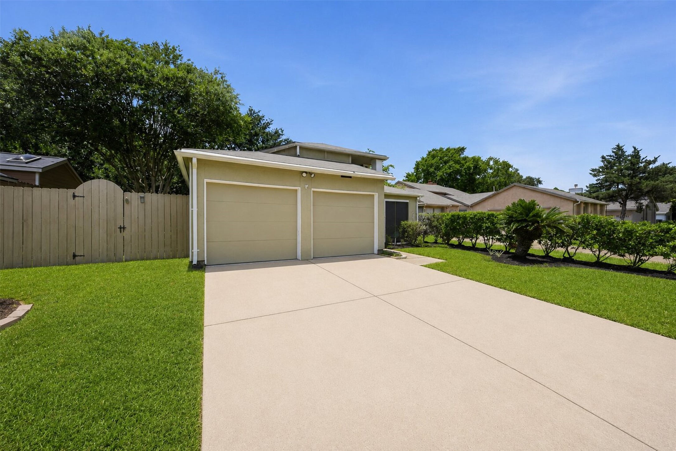 7518 Alcomita Drive Property Photo 19