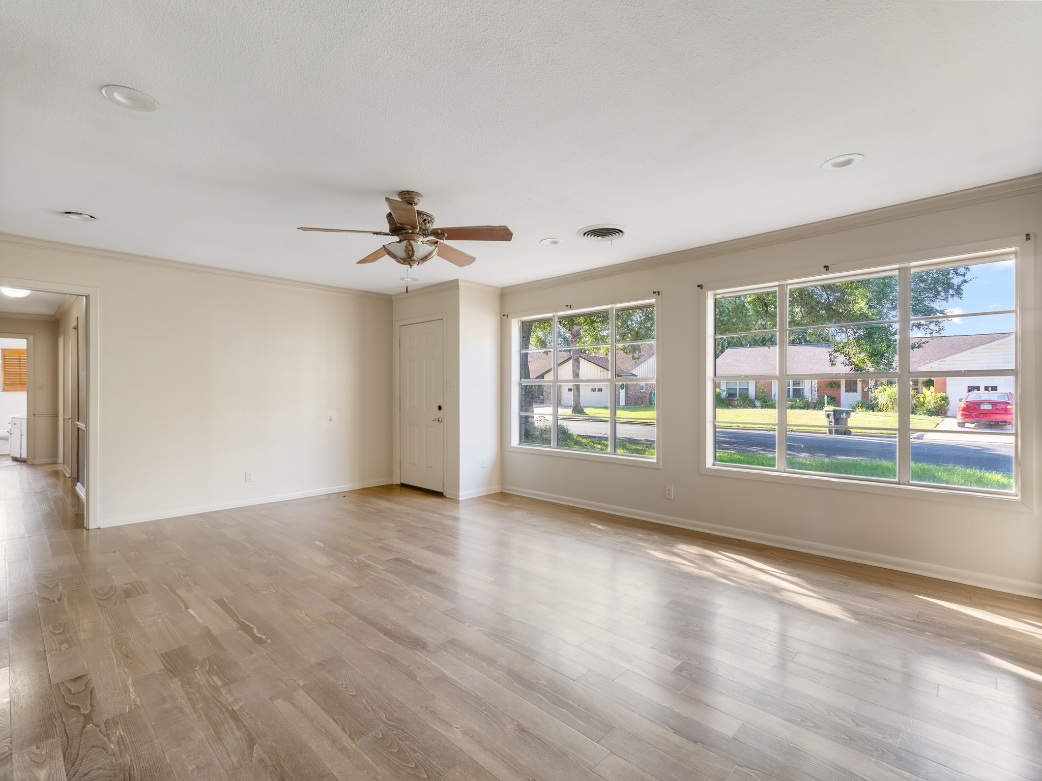 2909 La Vista Avenue Property Photo 4