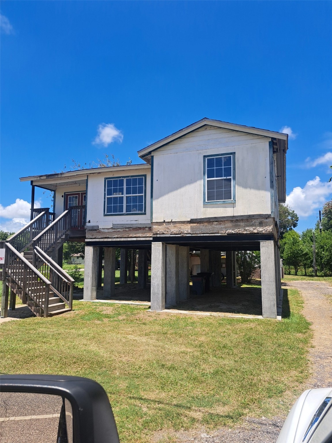 6106 Highway 6 Property Photo 1