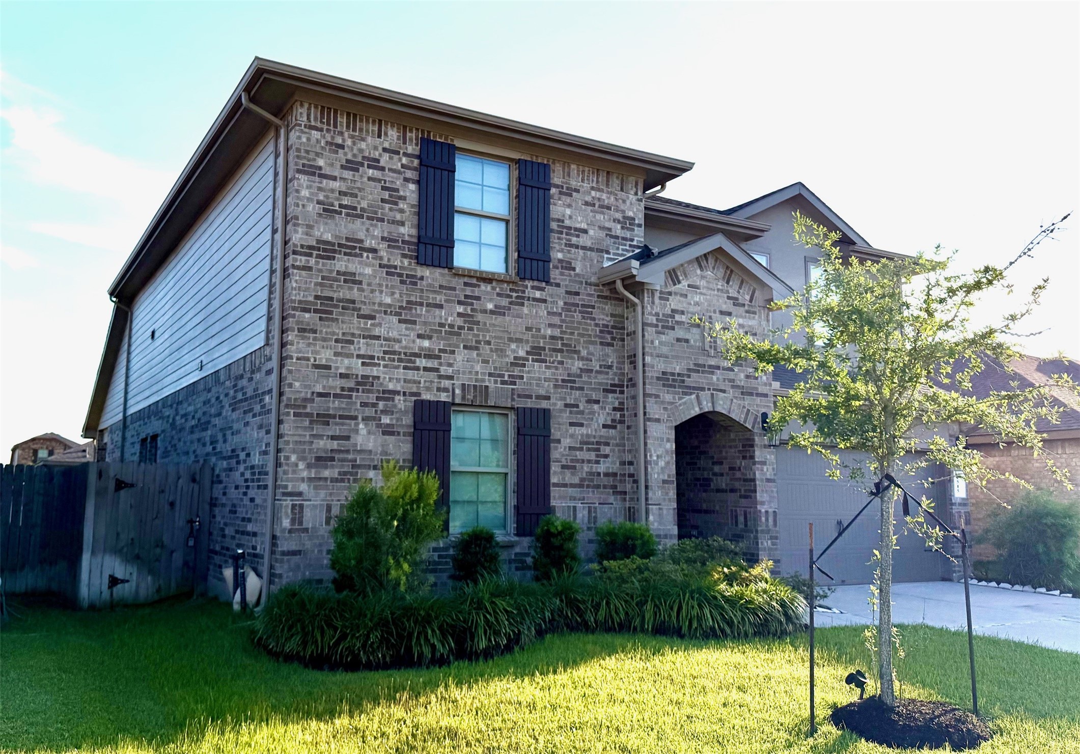 1515 Wells Manor Lane Property Photo 4