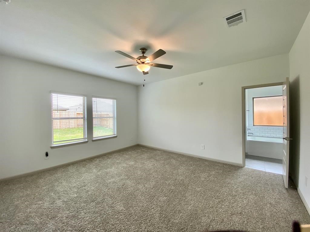 1515 Wells Manor Lane Property Photo 9