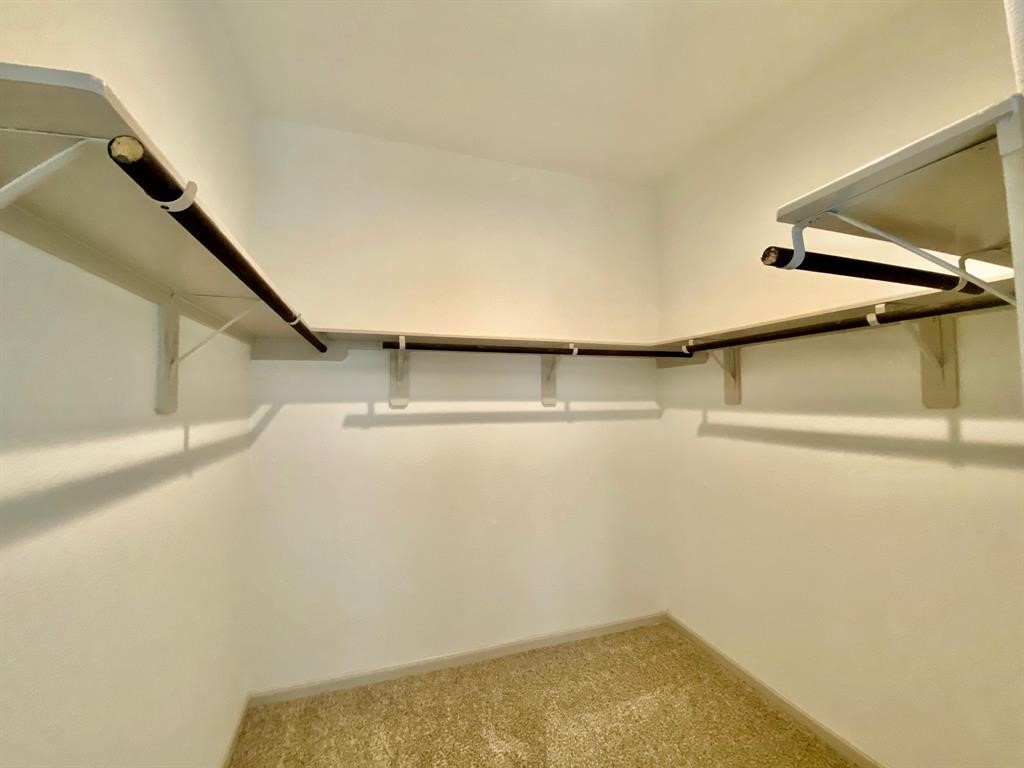 1515 Wells Manor Lane Property Photo 11