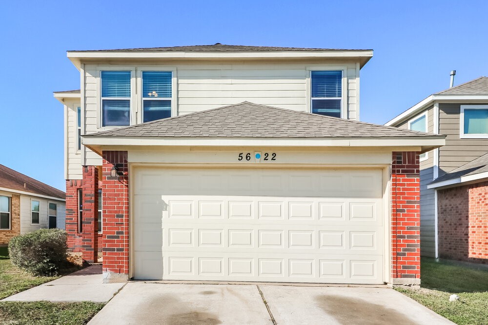 5622 Coastal Way Property Photo 1