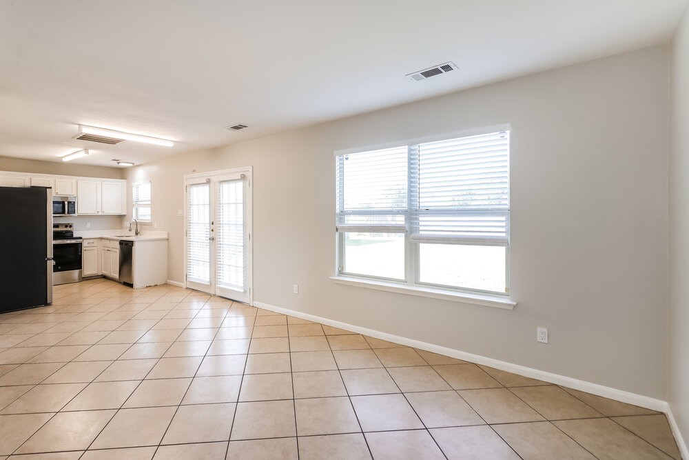 5622 Coastal Way Property Photo 6
