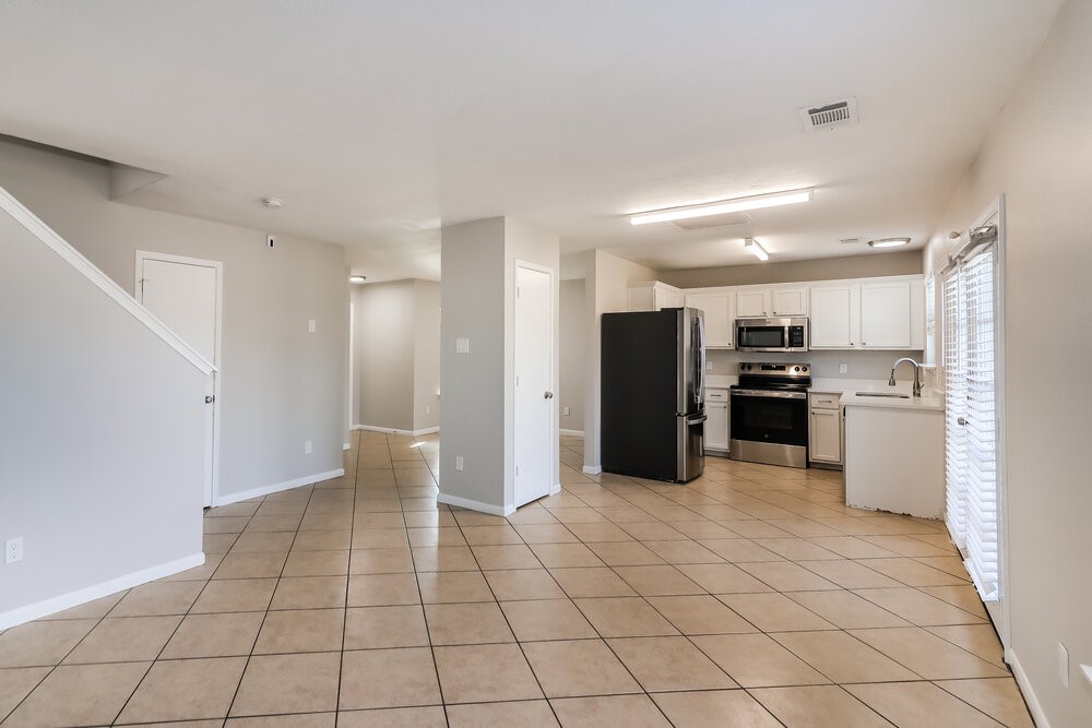 5622 Coastal Way Property Photo 7