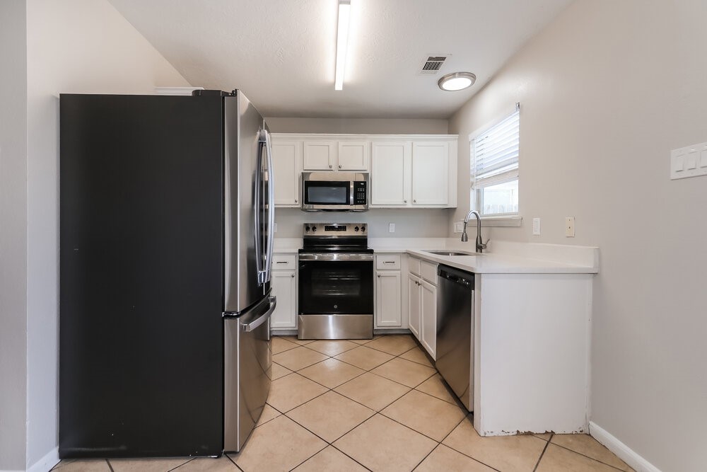 5622 Coastal Way Property Photo 8