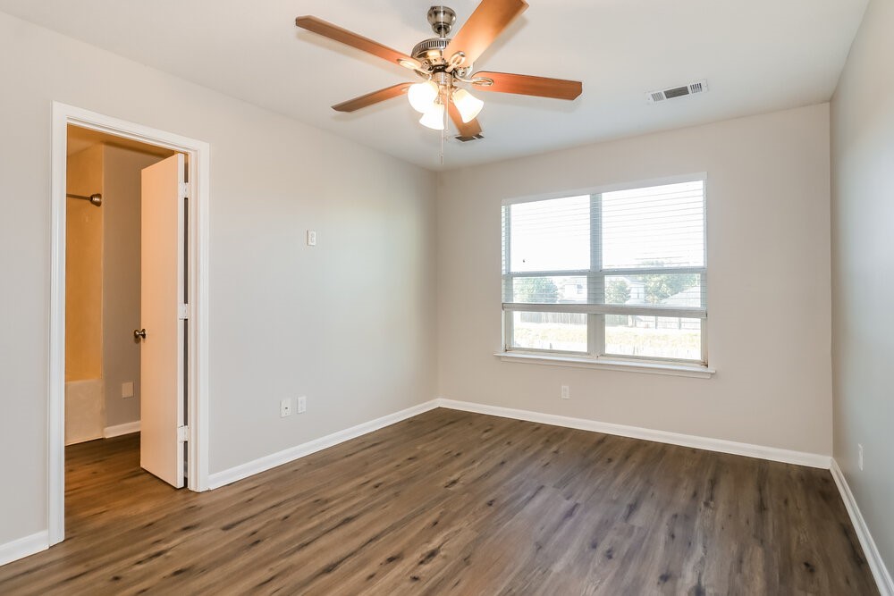 5622 Coastal Way Property Photo 10