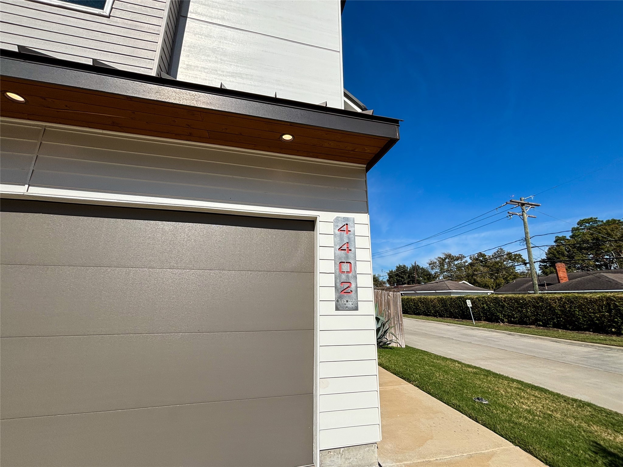 4402 Bora Bora Lane Property Photo 7