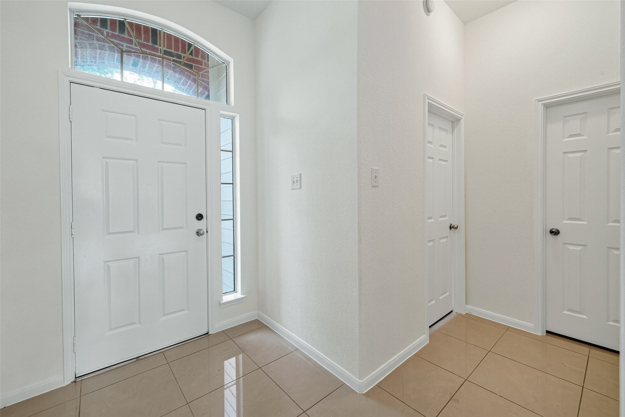 25211 Sierra Woods Lane Property Photo 6
