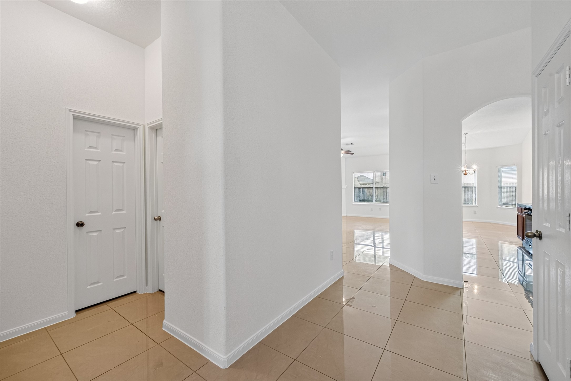 25211 Sierra Woods Lane Property Photo 7