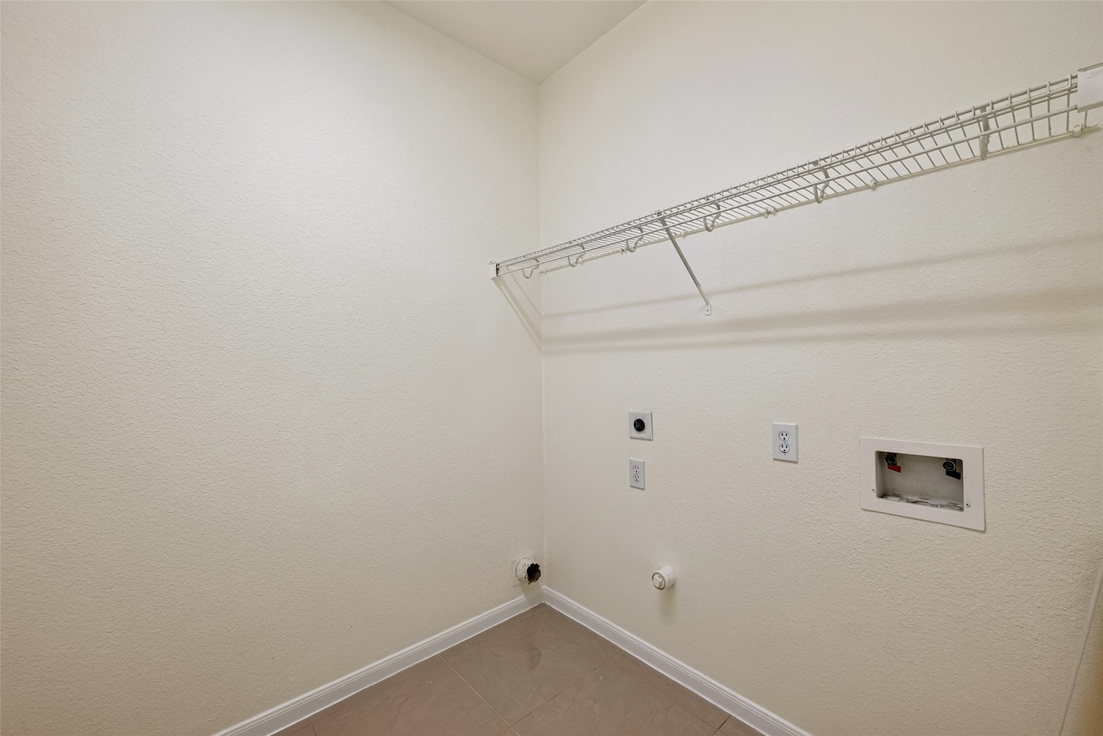 25211 Sierra Woods Lane Property Photo 23