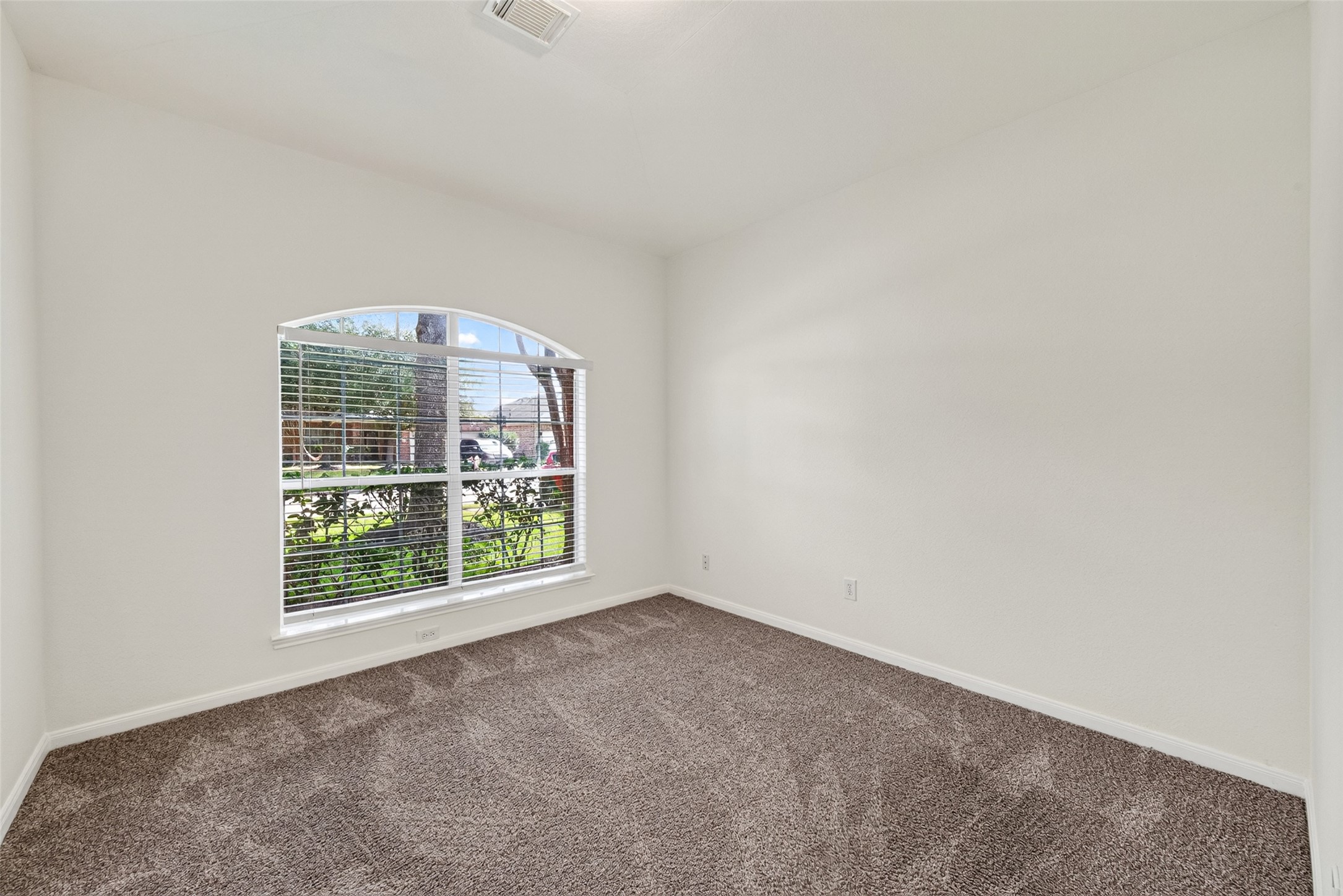 25211 Sierra Woods Lane Property Photo 26