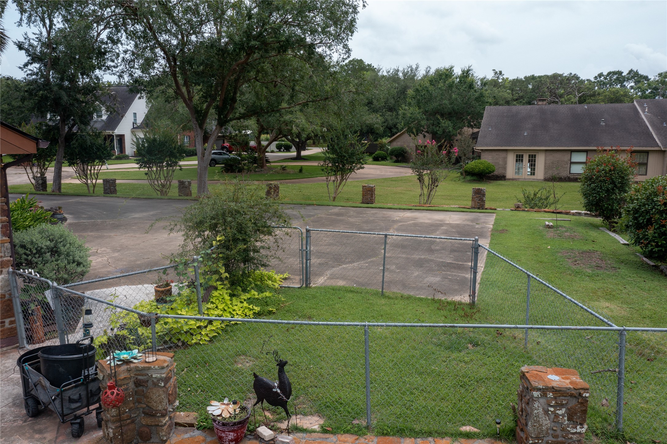 5004 Magnolia Lane Property Photo 6