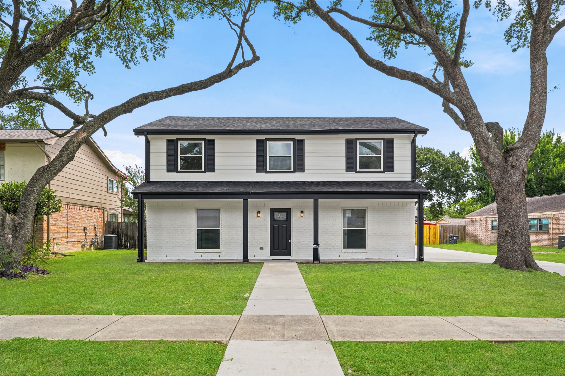 16402 Cornwall Street Property Photo 1