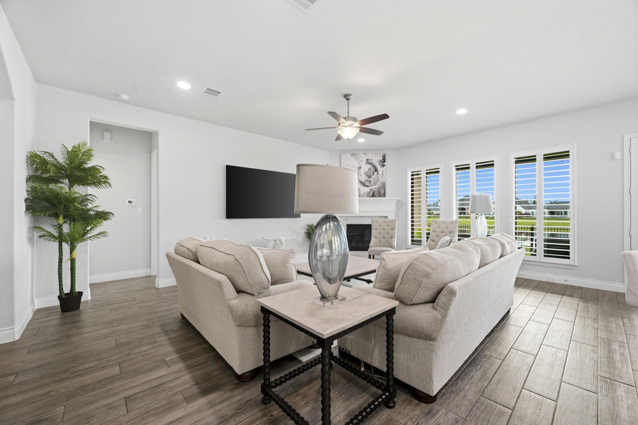 4508 Woodland Bend Court Property Photo 11