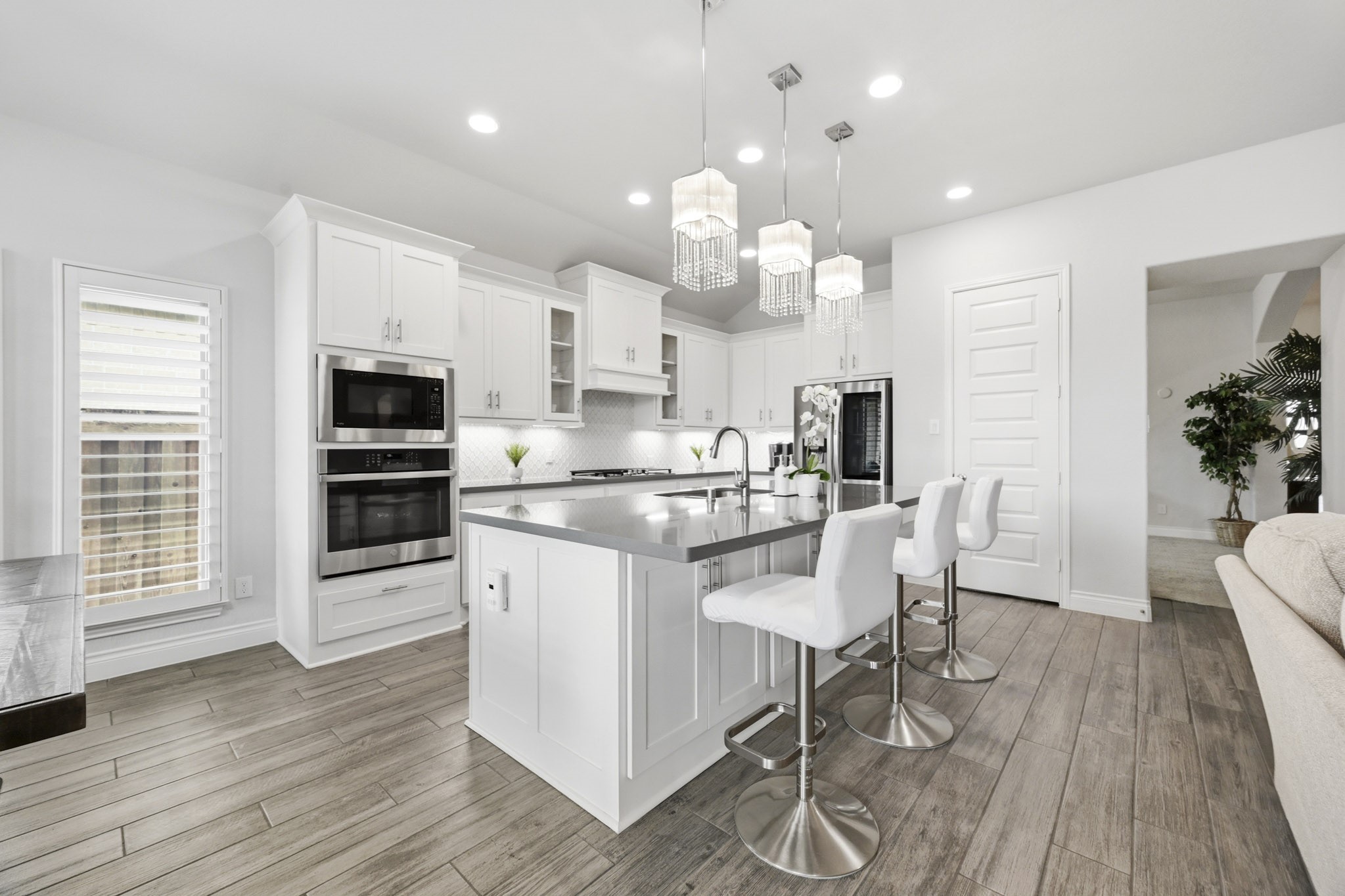4508 Woodland Bend Court Property Photo 18