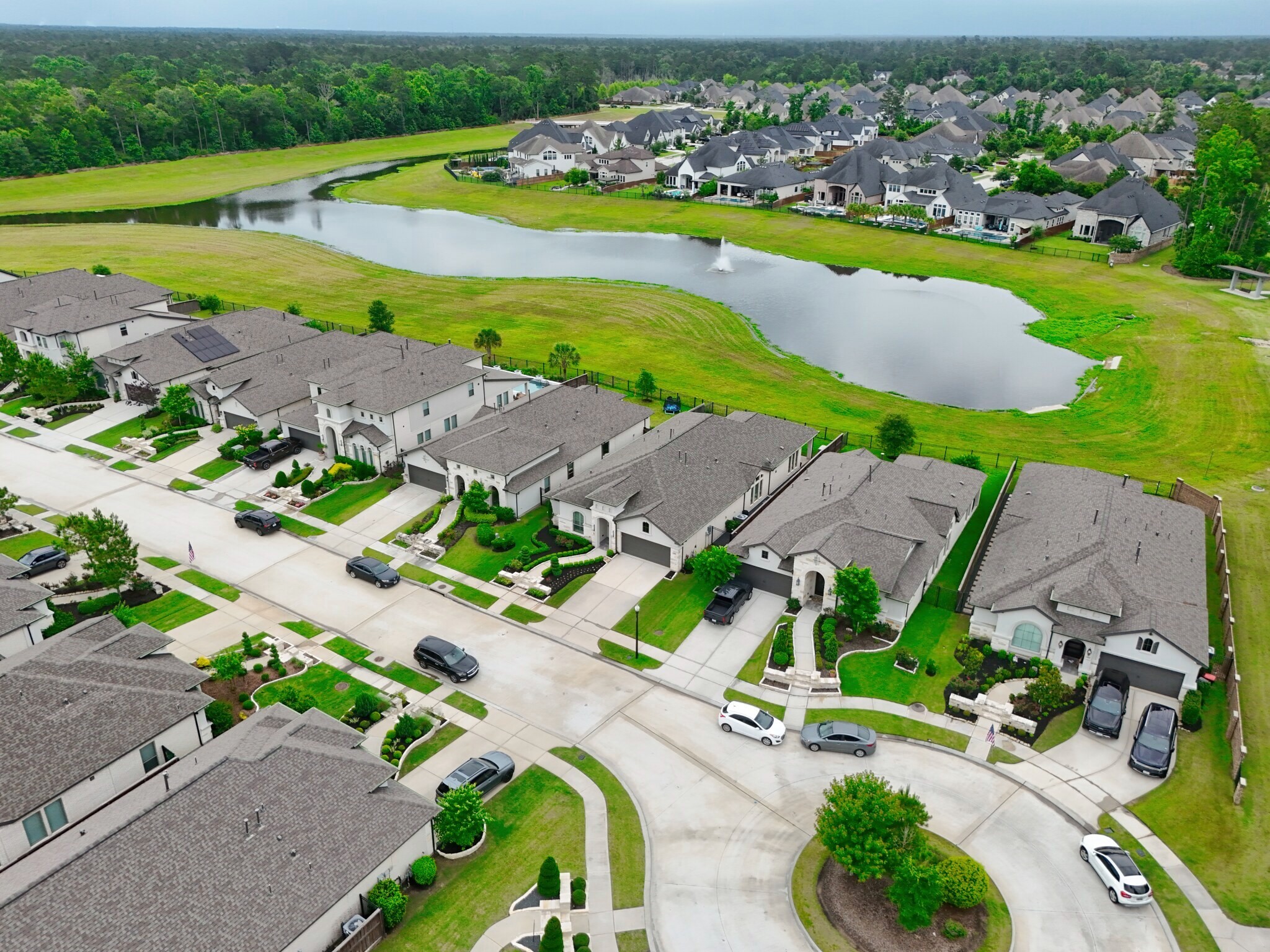 4508 Woodland Bend Court Property Photo 45