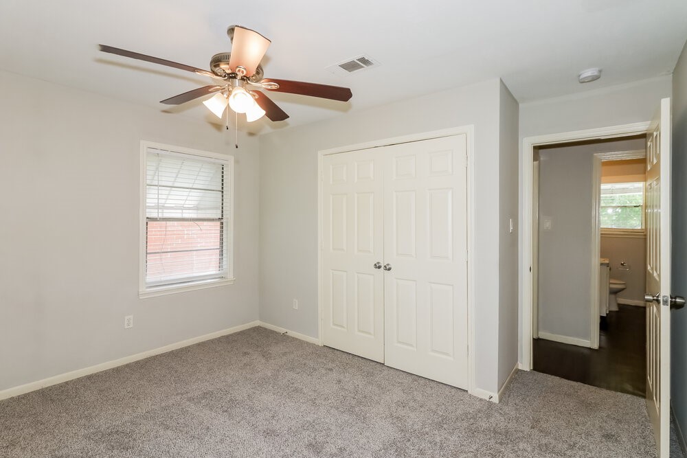 11611 Duane Street Property Photo 13