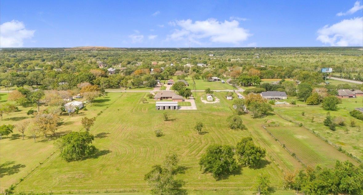 131 Happy Hollow Street Property Photo 6