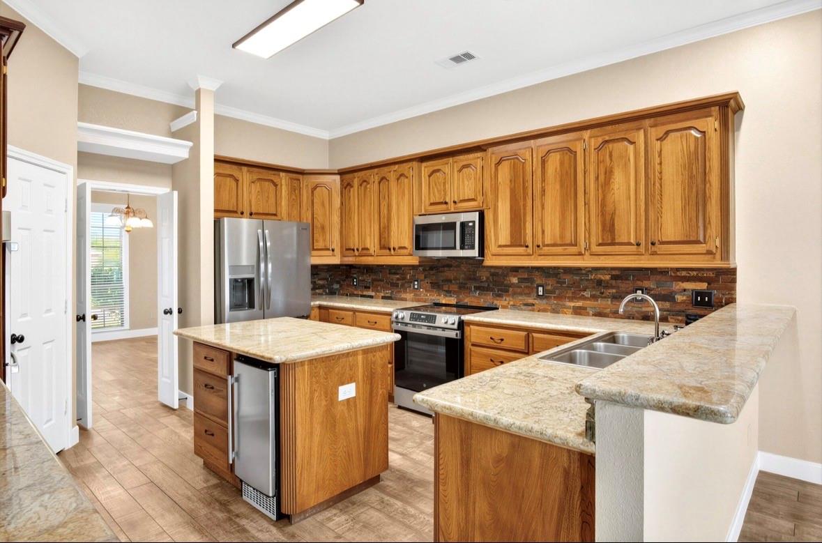 131 Happy Hollow Street Property Photo 36