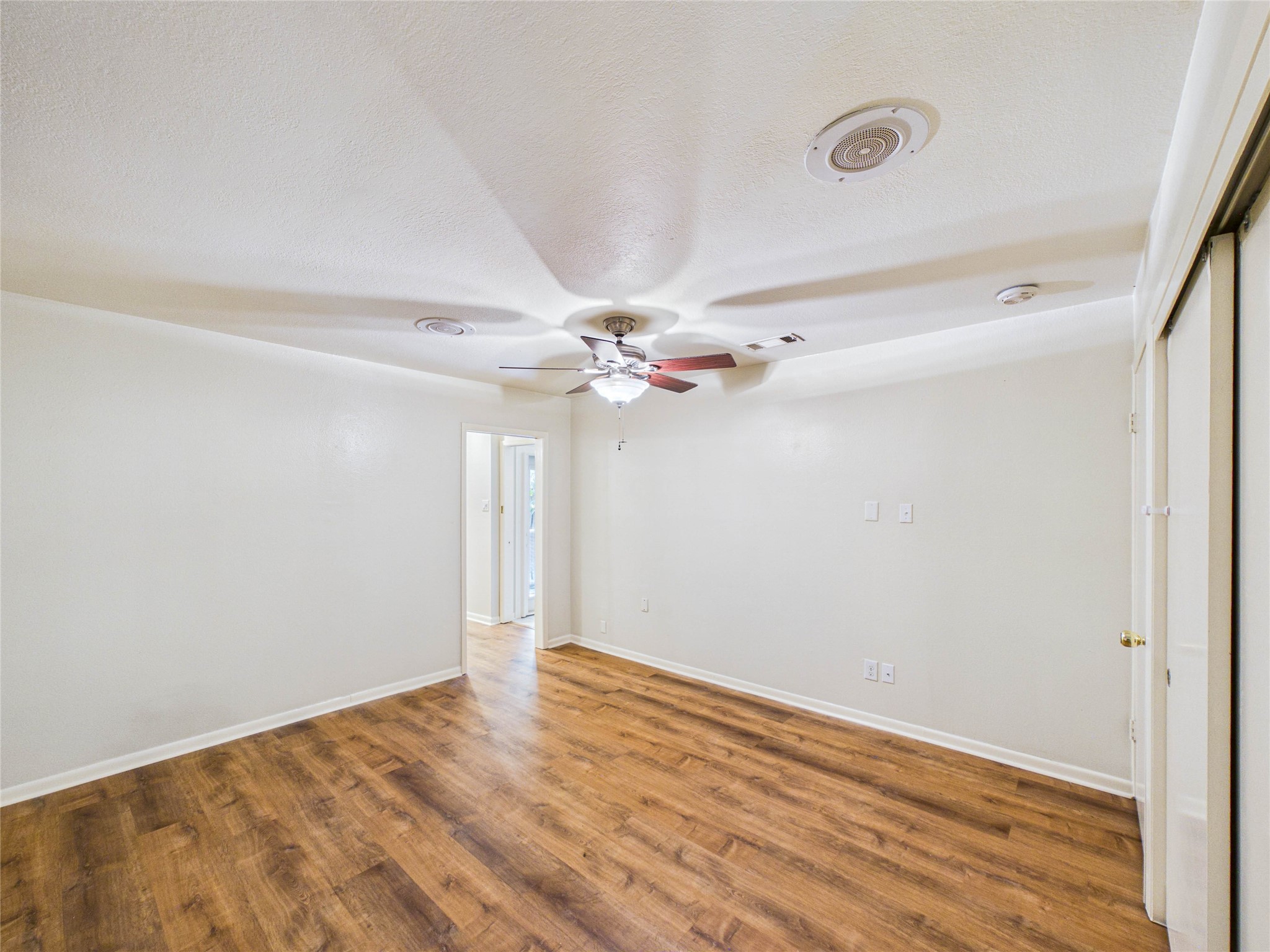 2719 Olympia Drive Property Photo 25