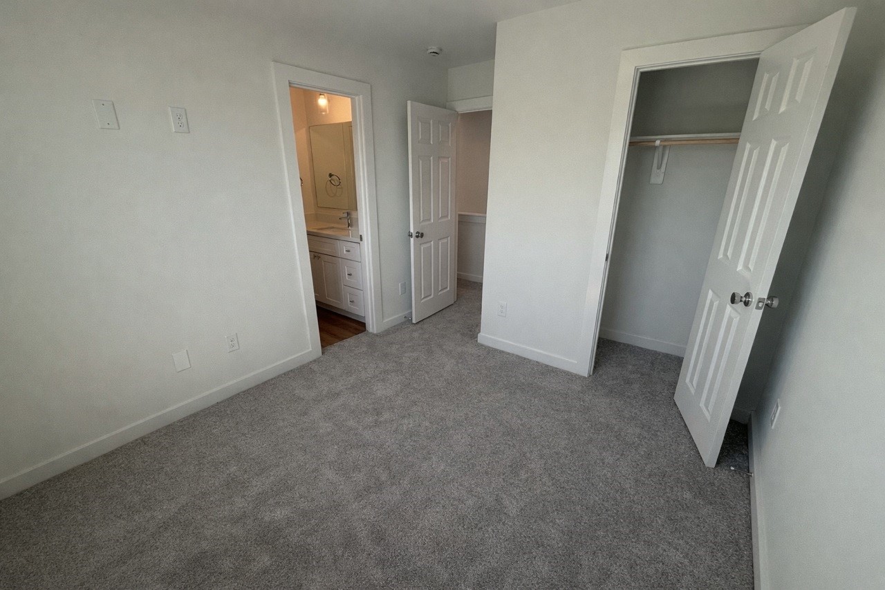 2709 Discovery Trails Court Property Photo 6