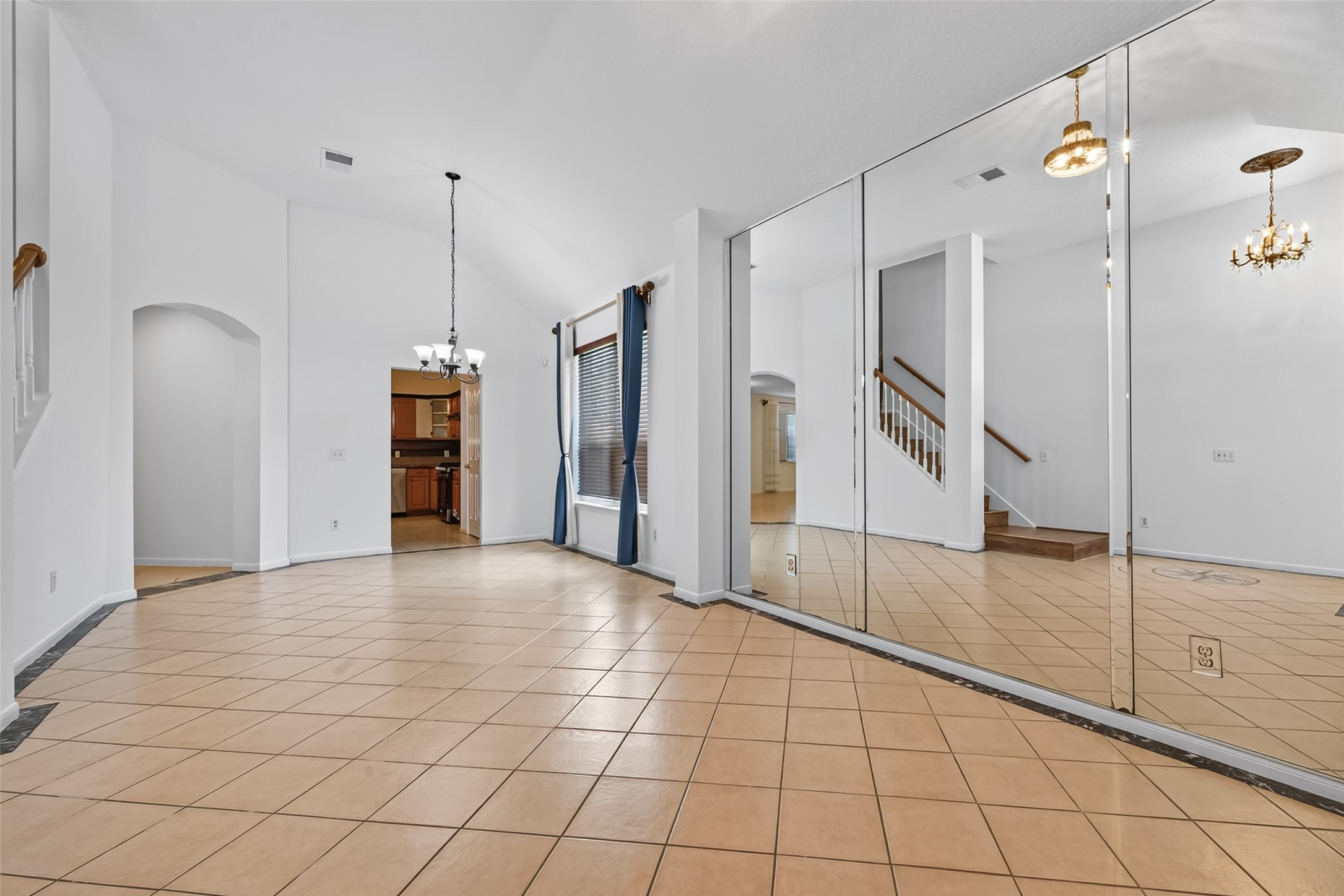 12214 Doe Meadow Drive Property Photo 6